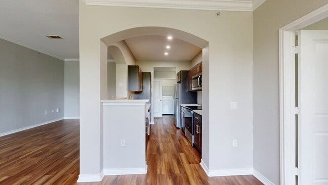 Interior Photo - Ridge at Blue Hills