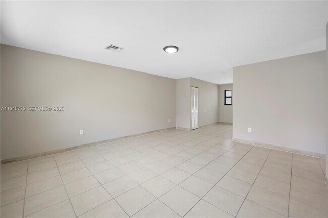 Building Photo - 511 NW 93rd St