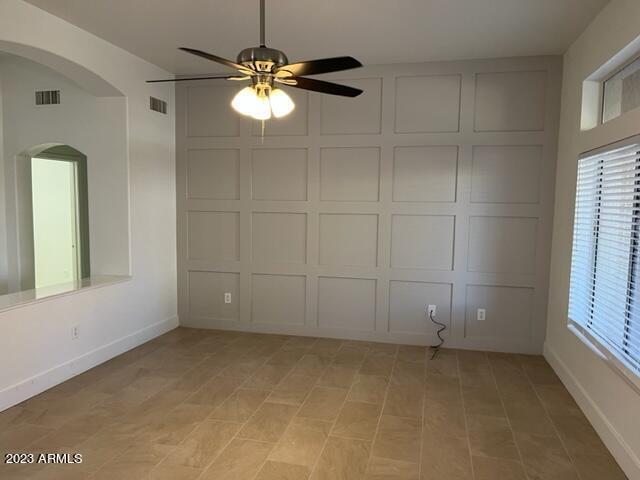 Building Photo - 22029 N Golf Club Dr
