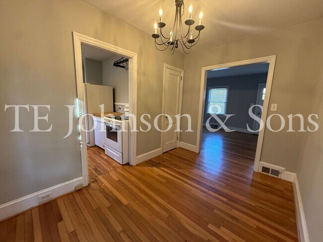 Foto del edificio - 864 Fenimore St