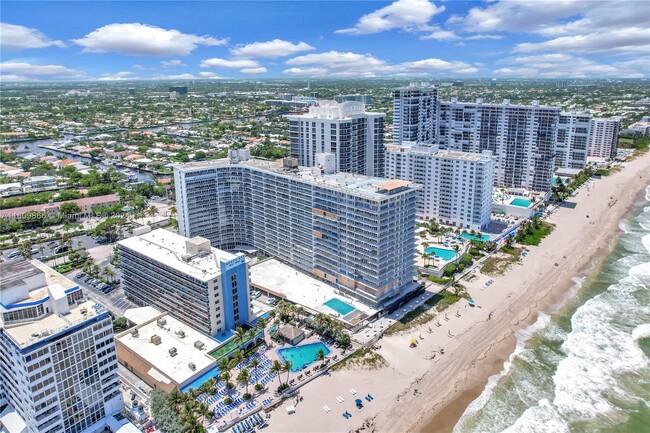 Building Photo - 4100 Galt Ocean Dr