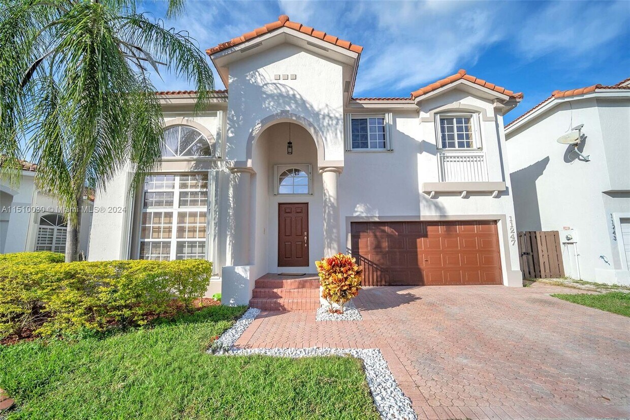 Foto principal - 11247 NW 58th Terrace