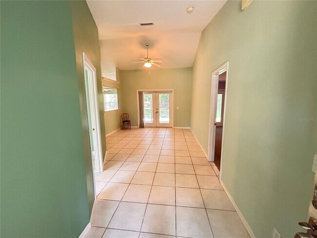Foto del edificio - 40 Foxhall Ln