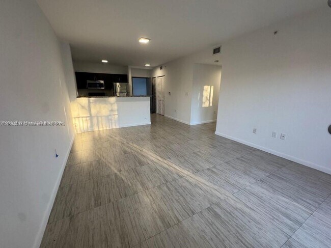 Foto del edificio - 1801 SW 32nd Ave