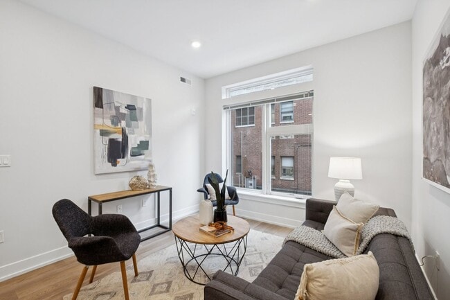 Interior Photo - The Weston