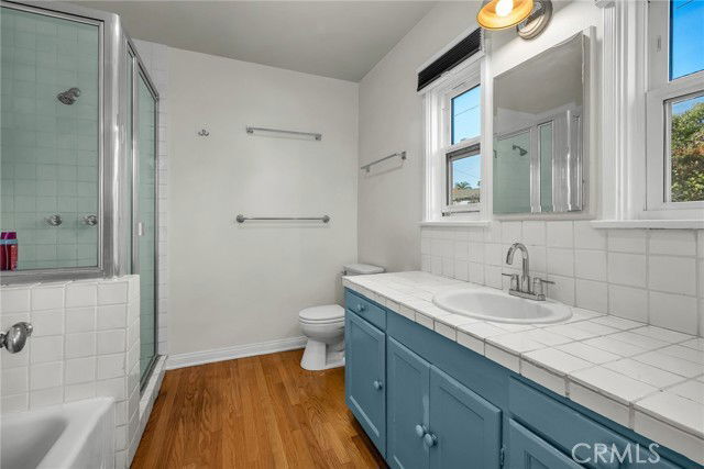 Building Photo - 3721 Lankershim Blvd