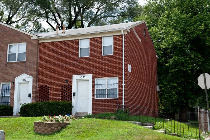 Northwest Townhomes Rentals Baltimore, MD