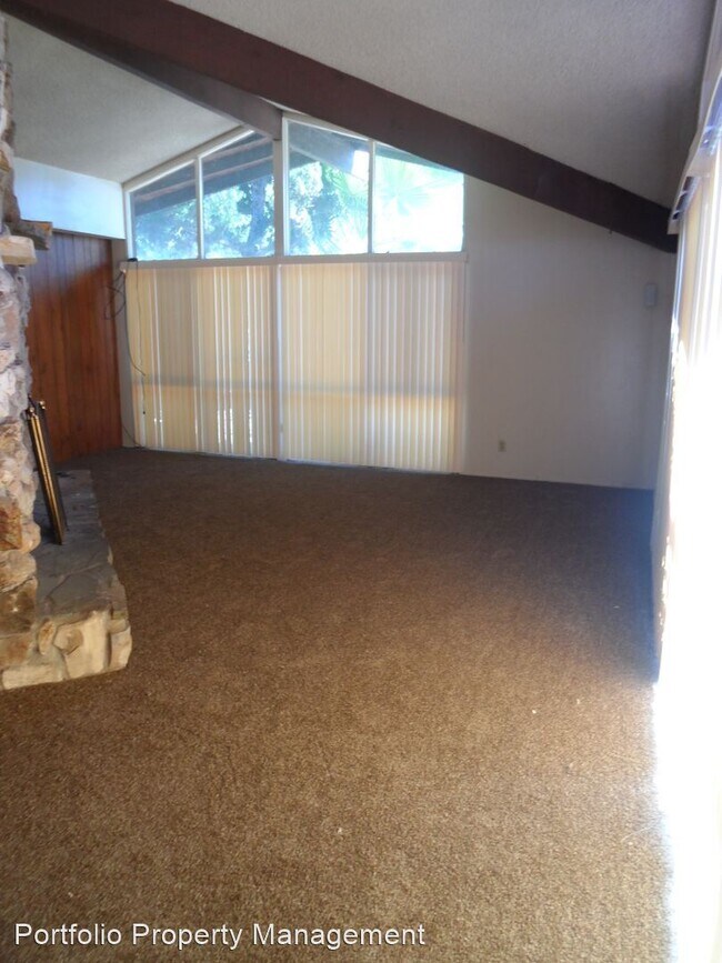 Foto del edificio - 3 br, 2 bath House - 516 DENISON LN