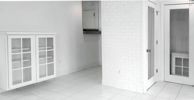 Photo - 1001 St Paul St Apartment