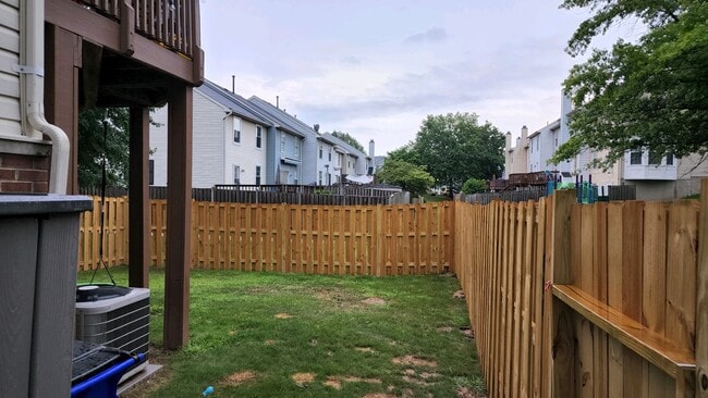 Building Photo - 509 Sugarbush Cir