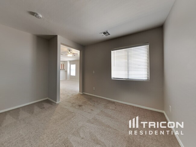 Building Photo - 15314 N 161st Dr