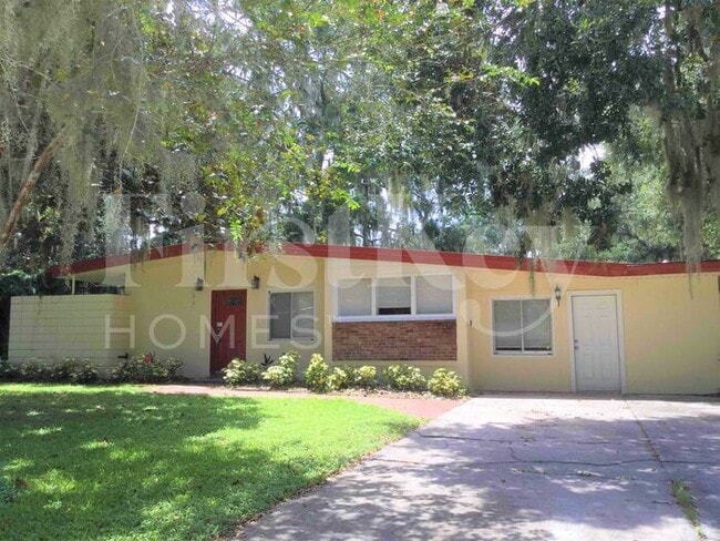 Building Photo - 1017 Cypress St