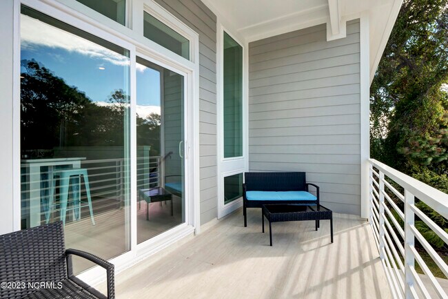 Foto del edificio - 1417 Searay Ln.