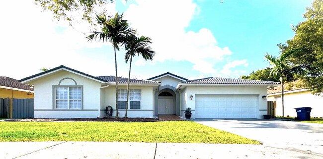 Building Photo - 15840 SW 152nd Ct