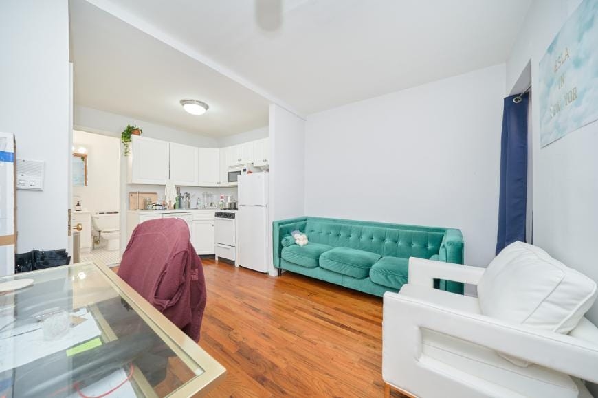 Foto principal - 1 bedroom in NEW YORK NY 10018