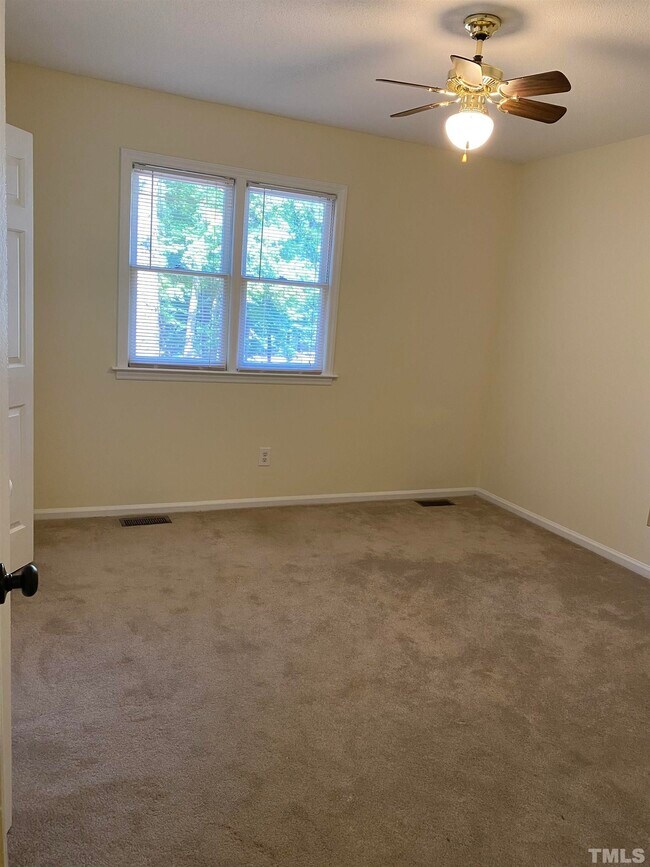Foto del edificio - 6500 Hearthstone Dr