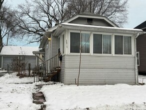 Building Photo - 2815 Grayson St