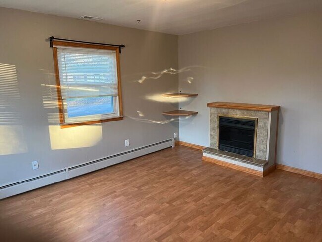 Building Photo - 1606 Melbourne Dr