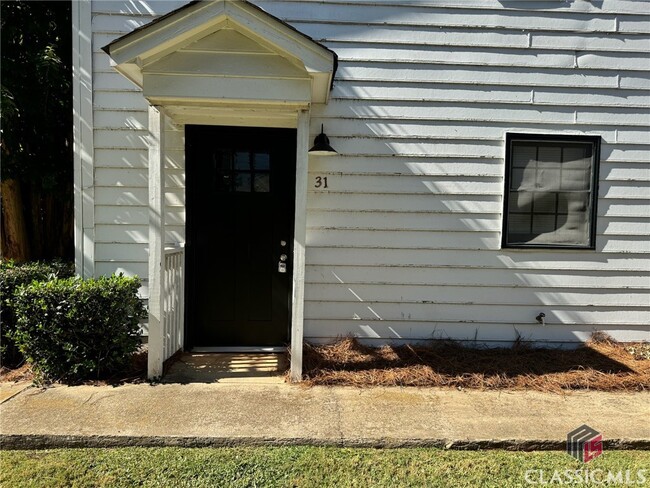 Building Photo - 1905 S Milledge Ave