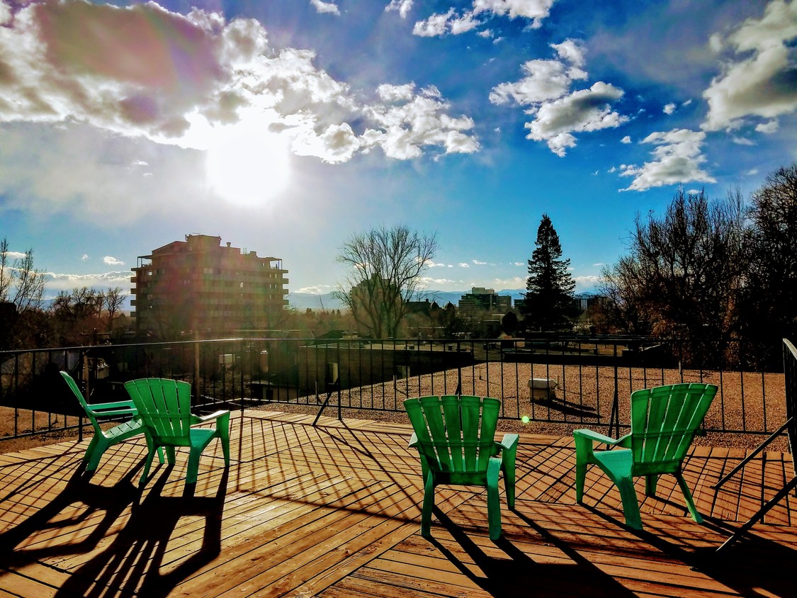 Carlisle on the Park | Denver, Co. Apartments - Carlisle on the Park Apartments