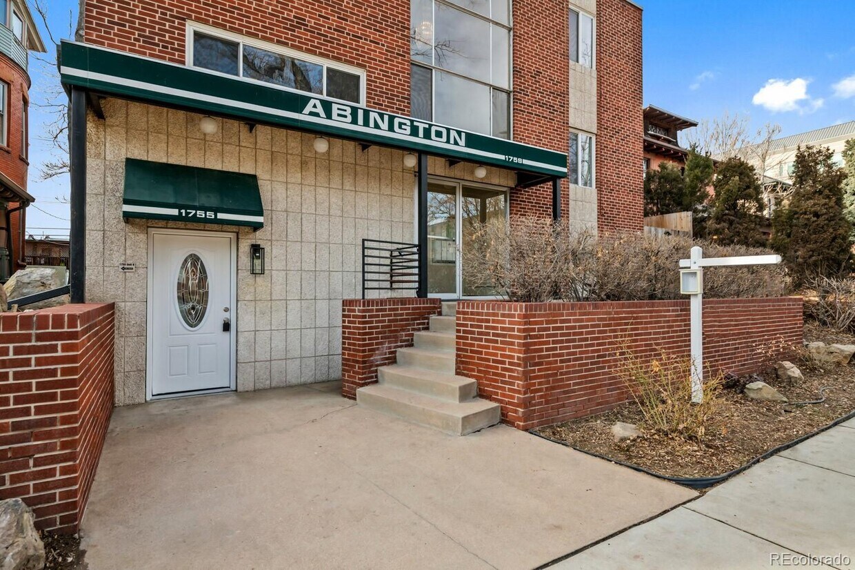 1759 N Gilpin St Unit 203, Denver, CO 80218 Condo for Rent in Denver, CO