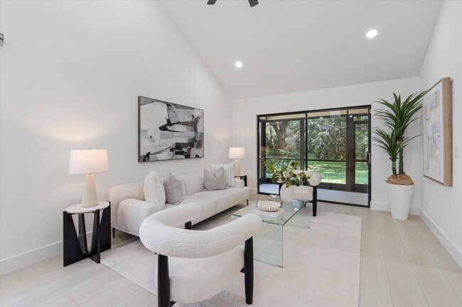 Foto del edificio - 441 Ashwood Pl