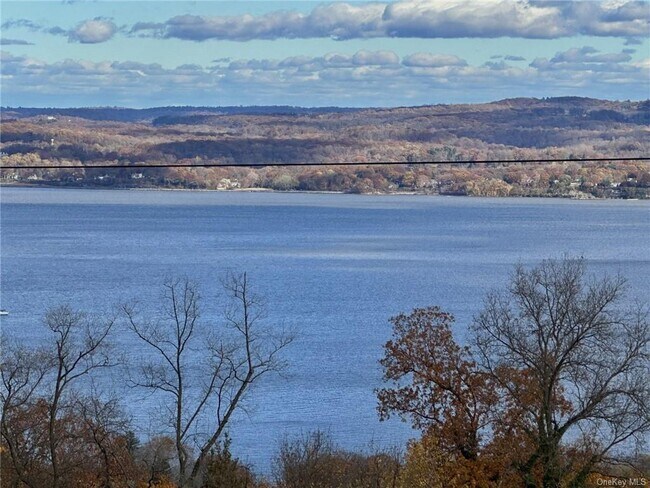 Foto del edificio - 227 South Blvd