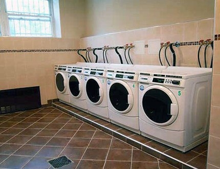 Laundry Facilities - Kingston Court