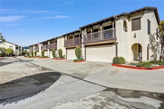 Building Photo - 1110 Strawberry Ln