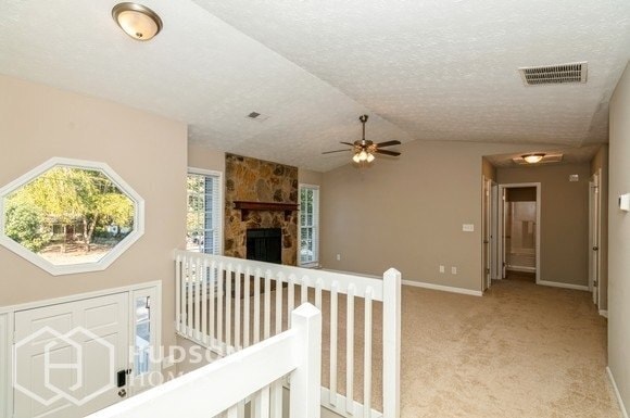 Building Photo - AVAILABLE NOW! - 600 Canterbury Ln, Lawren...