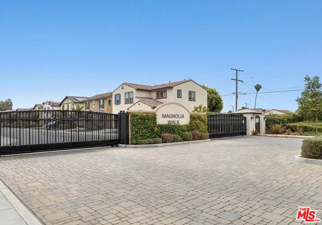 Foto principal - 13002 Lily Pl