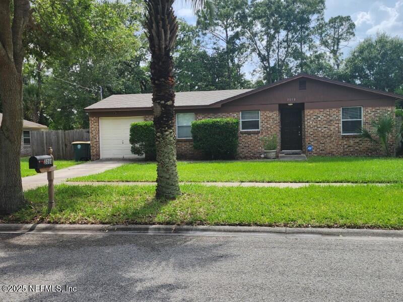 Foto principal - 3058 Mangrove Ave