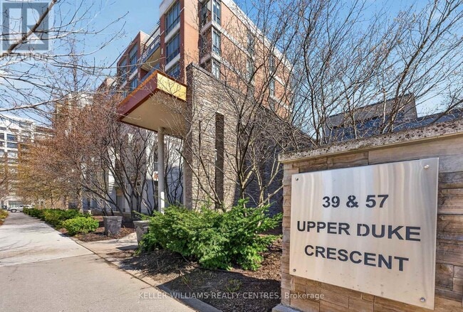 Building Photo - 57 Upper Duke Crescent