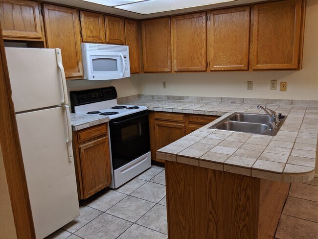 Foto del edificio - 3 Bedroom Home in Papago! Close to Tempe a...