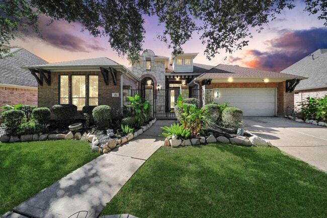 Foto del edificio - 7211 Spring Meadow Ln