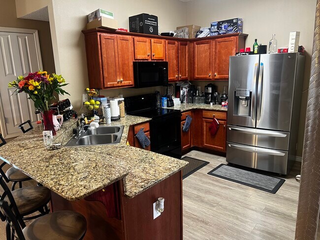 Foto del edificio - 341 Cotton Bay Ln