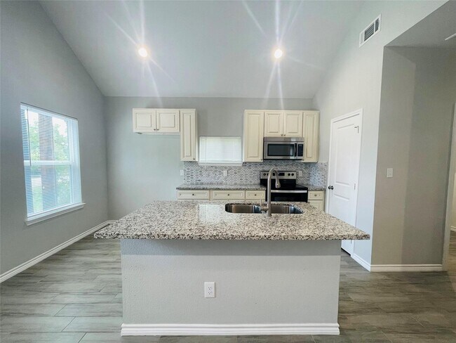 Foto del edificio - 16618 Meadowcroft St