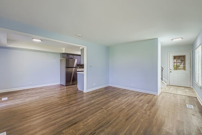 Building Photo - 7526 Bristol Ln
