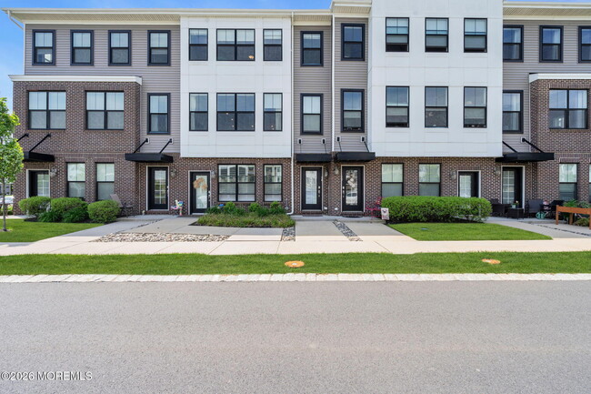 Building Photo - 54 Midway Rd S