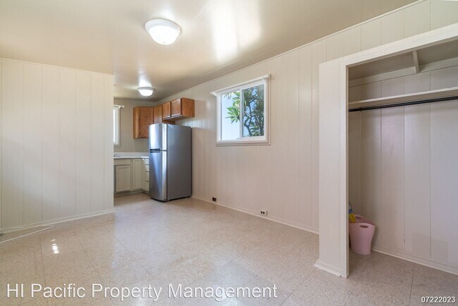 Building Photo - Studio, 1 bath House - 91-459 Ewa Beach Rd B