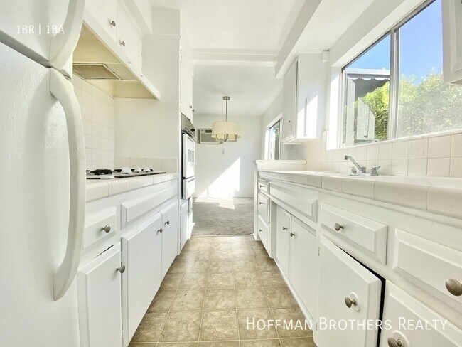 Foto del edificio - 915 N Spaulding Ave