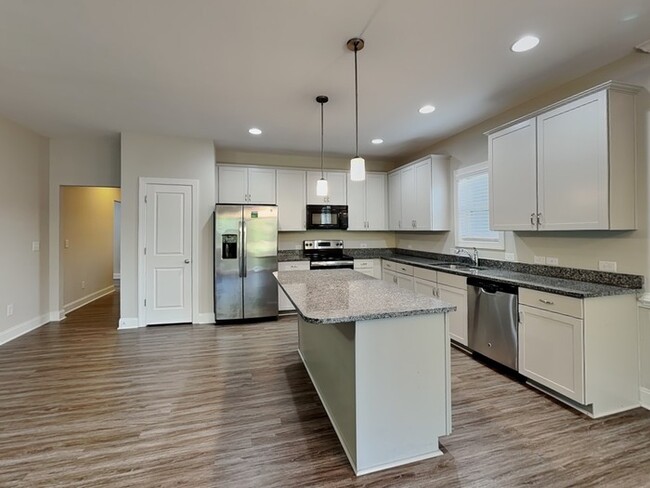 Building Photo - 131 Sugar Maple Ct
