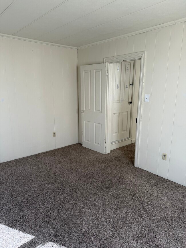 Foto del edificio - 230 Adelia St