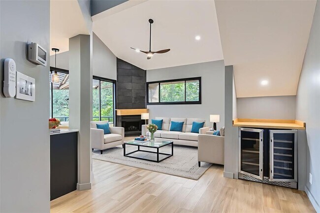 Foto del edificio - 1707 Spyglass Dr