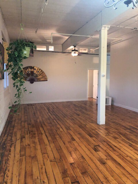 Building Photo - 212 Dartmouth St