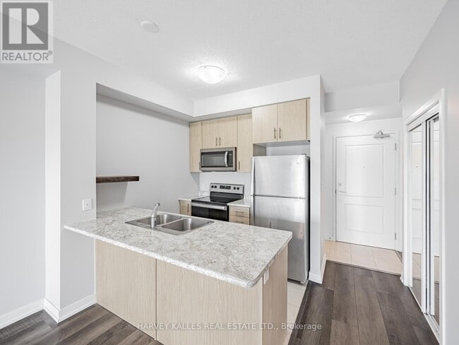 Photo du bâtiment - 450-450 Dundas St E