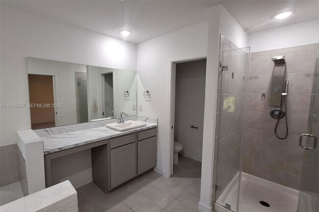 Building Photo - 1325 NW 208th Terrace