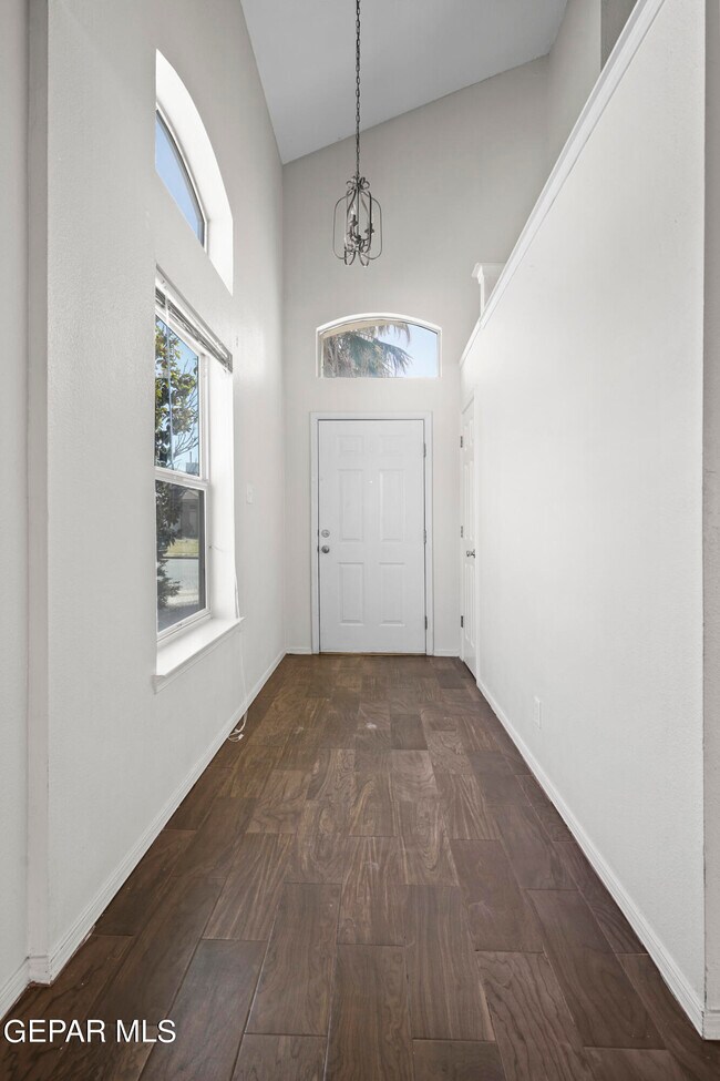 Building Photo - 11229 William McCool St
