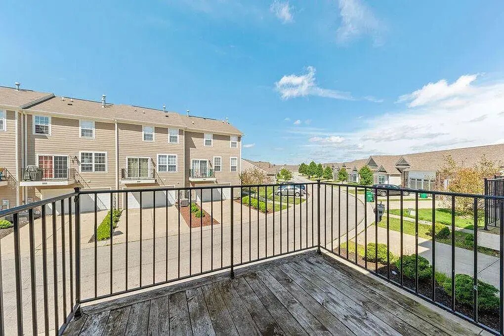 243 Coatsville Dr, Westfield, IN 46074 Townhome Rentals in Westfield