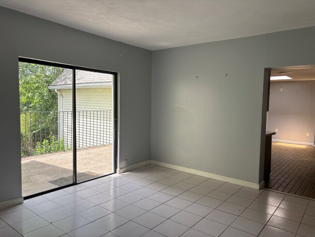 Foto del edificio - 172 Pleasant St